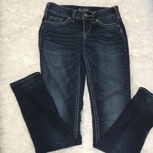 Silver jeans Suki Mid rise Size 27/31